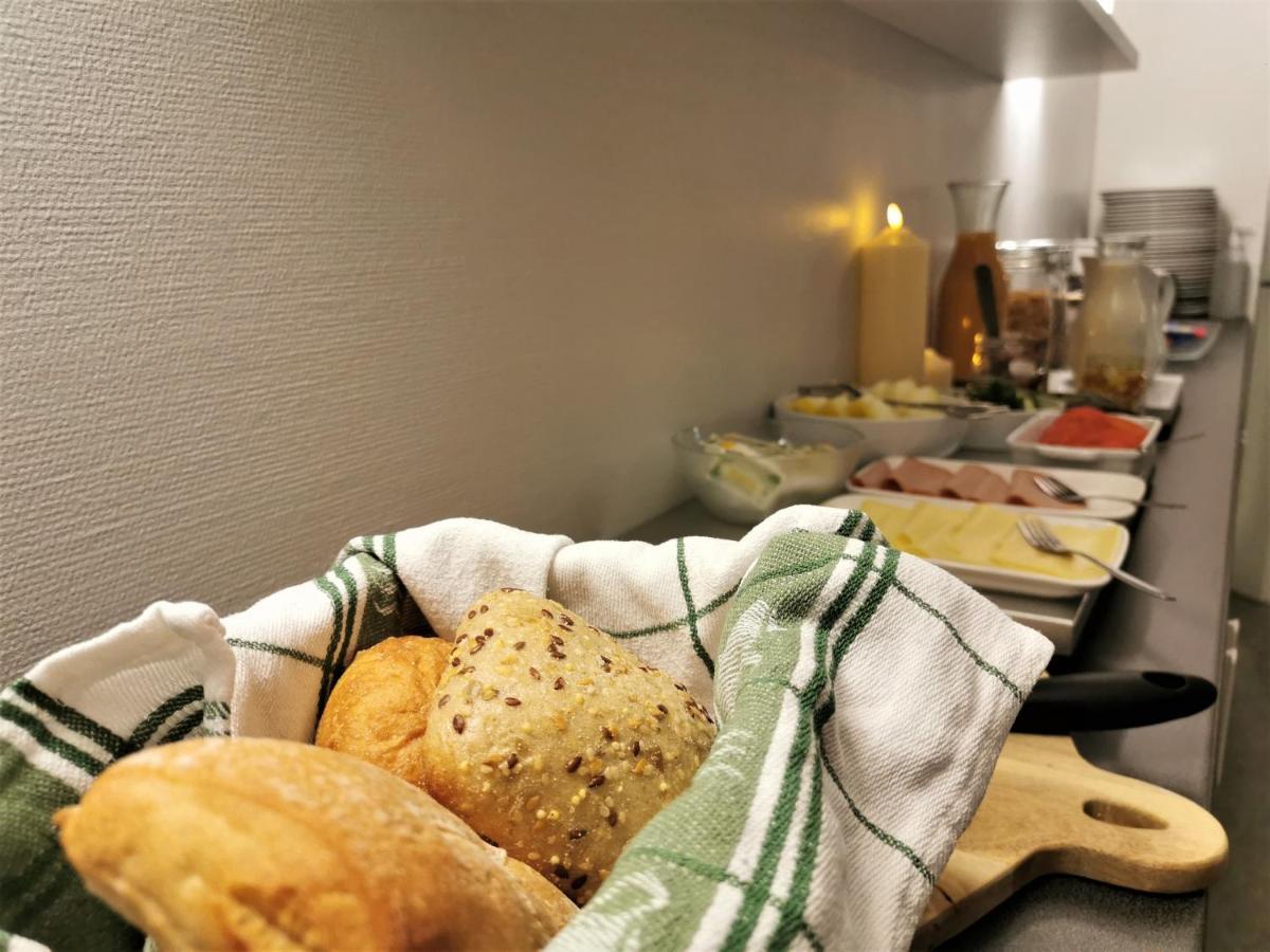 Broholm Bed&Breakfast ลืดเชอปิง ภายนอก รูปภาพ
